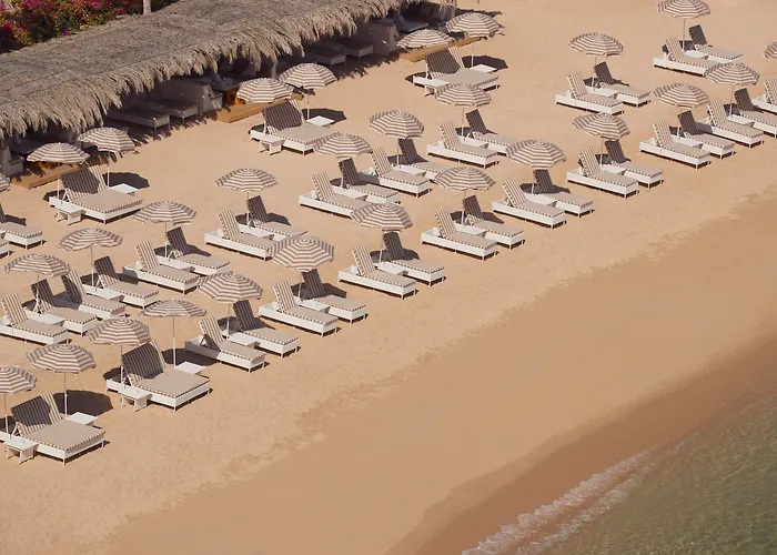 Muscat Beach hotels