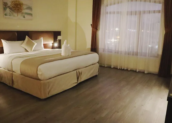 Weekdays Hotel Muscat