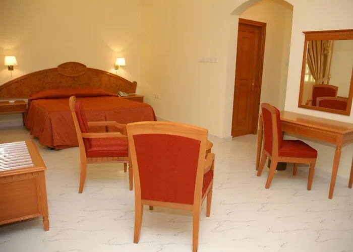 Manam 2 Hotel Apartments Maskat