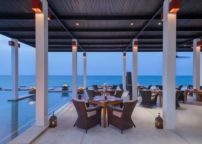 Muscat hotels near The Special Economic Zone Authority at Duqm
